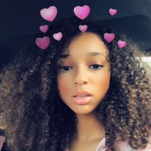 Meet your Posher, Janine